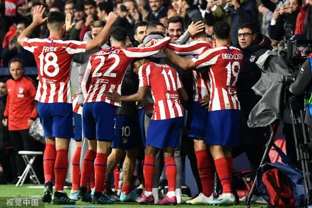  勒沃库森主场狂胜科隆展现强大进攻火力