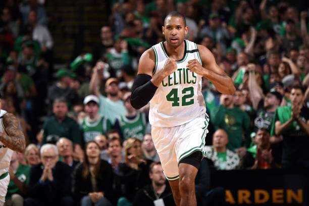  塔图姆末节暴走连得十一分，凯尔特人逆转雄鹿豪取五连胜